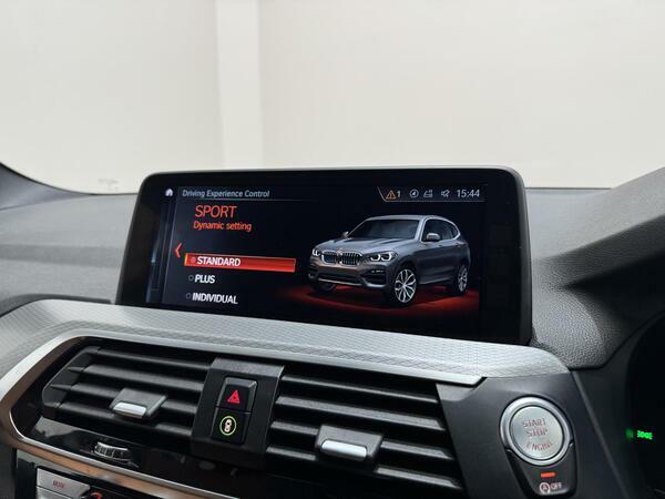 BMW X3 Xdrive30d M Sport Step White #36