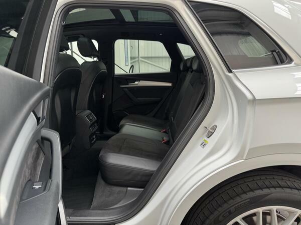 Audi Q5 2019 2.0 Tdi Quattro S Line 188 Bhp White #55