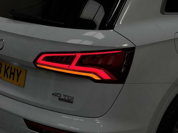 Audi Q5 2019 2.0 Tdi Quattro S Line 188 Bhp White #17