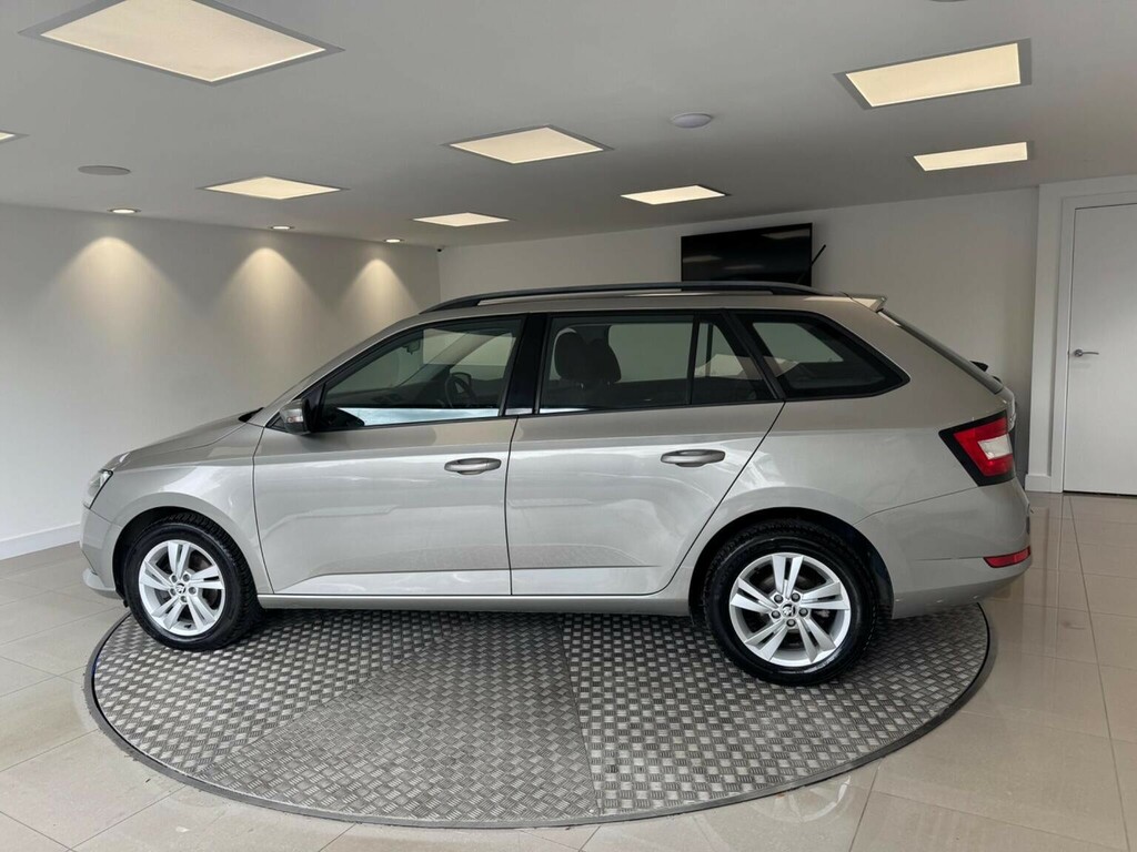 Skoda Fabia S Mpi One Owner Fsh U37 Ulez Red #19