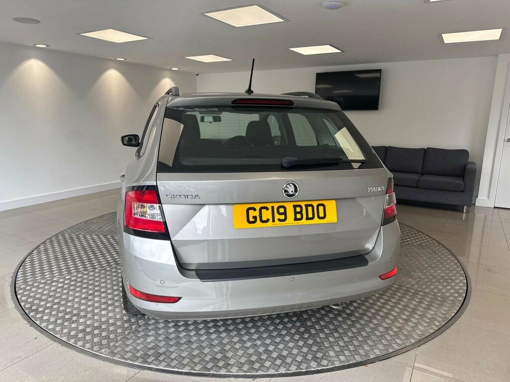 Skoda Fabia S Mpi One Owner Fsh U37 Ulez Red #26