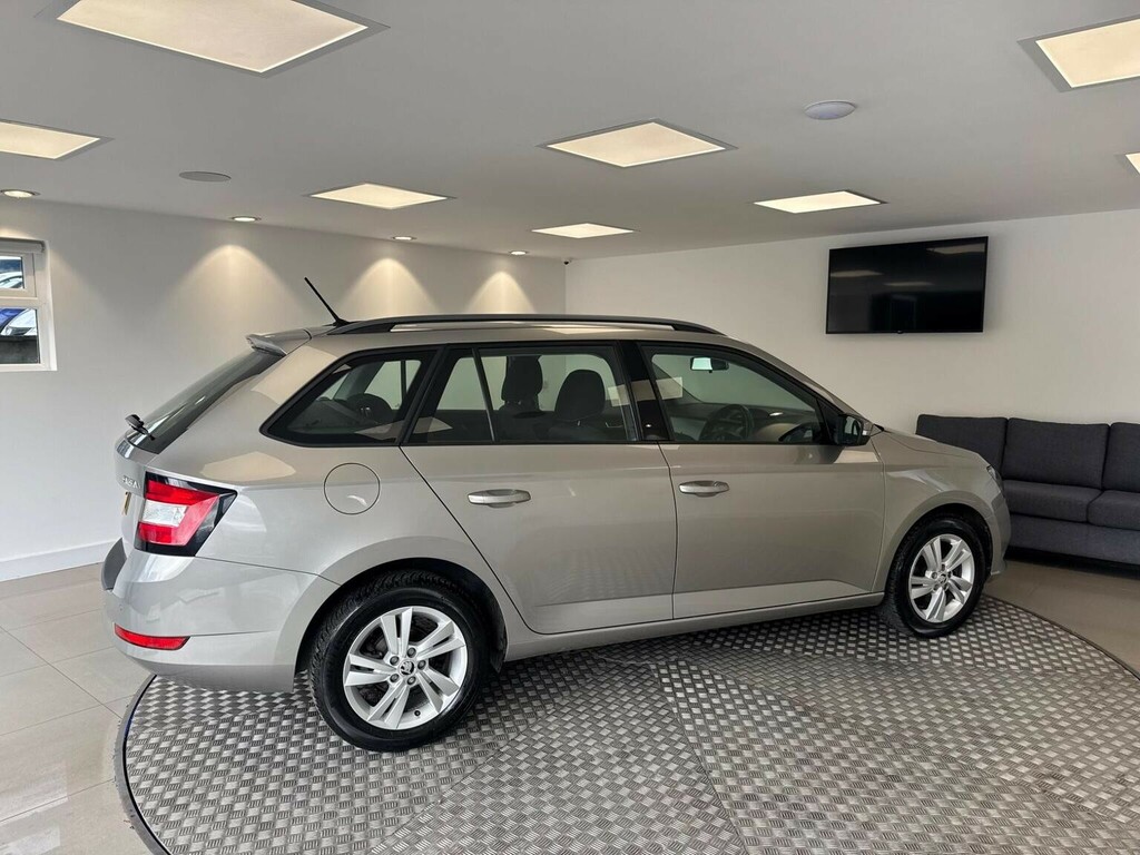 Skoda Fabia S Mpi One Owner Fsh U37 Ulez Red #31