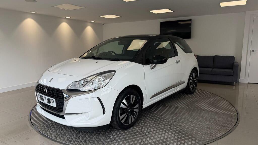 DS DS 3 Hatchback 1.2 Puretech Chic Euro 6 201767 White #3