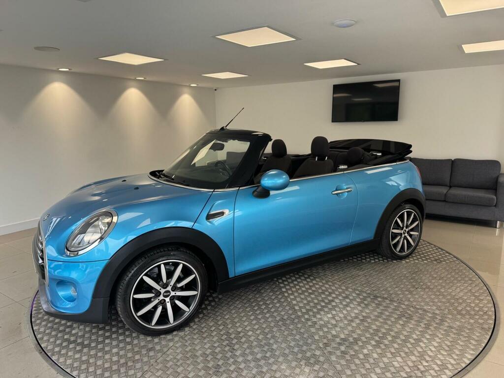 Mini Convertible 1.5 Cooper D Euro 6 Ss Blue