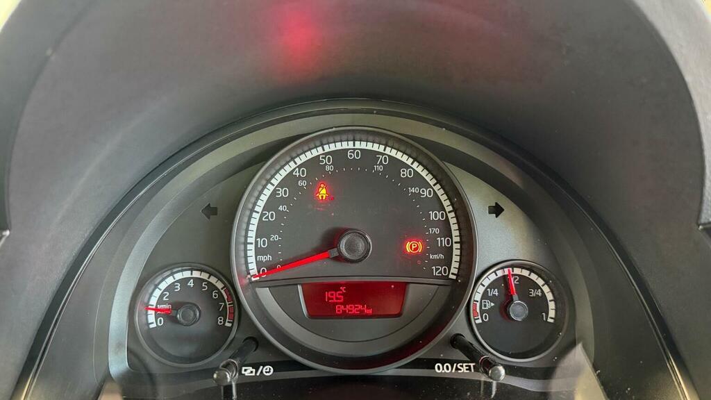 Volkswagen Up Hatchback Euro 6 60 Ps Red #41
