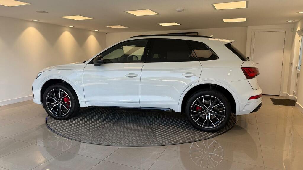 Audi Q5 2.0 Tdi 40 Edition 1 S Tronic Quattro Euro 6 Ss White #6