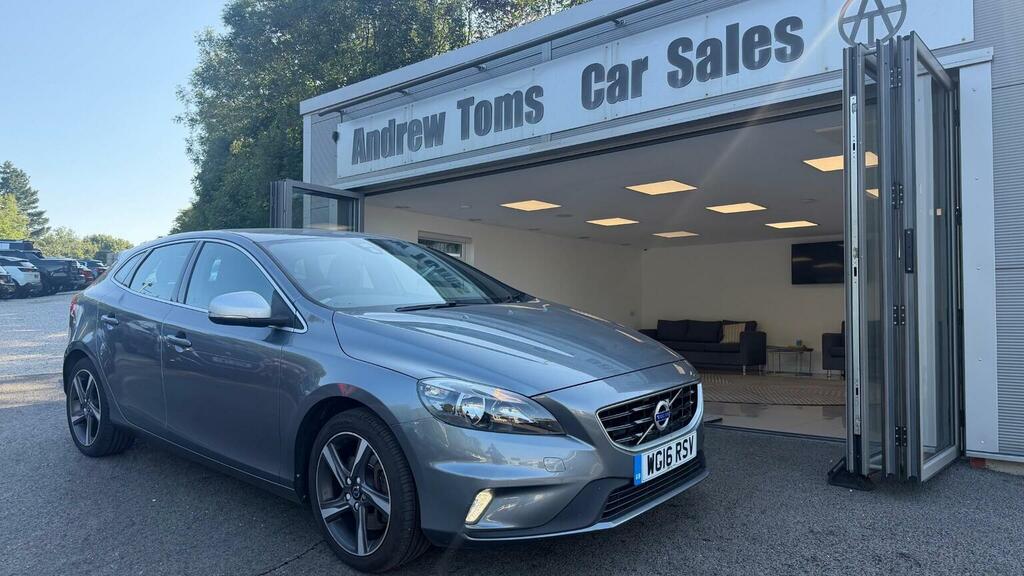 Volvo V40 2.0 D4 R-design Nav Euro 6 Ss Grey #2