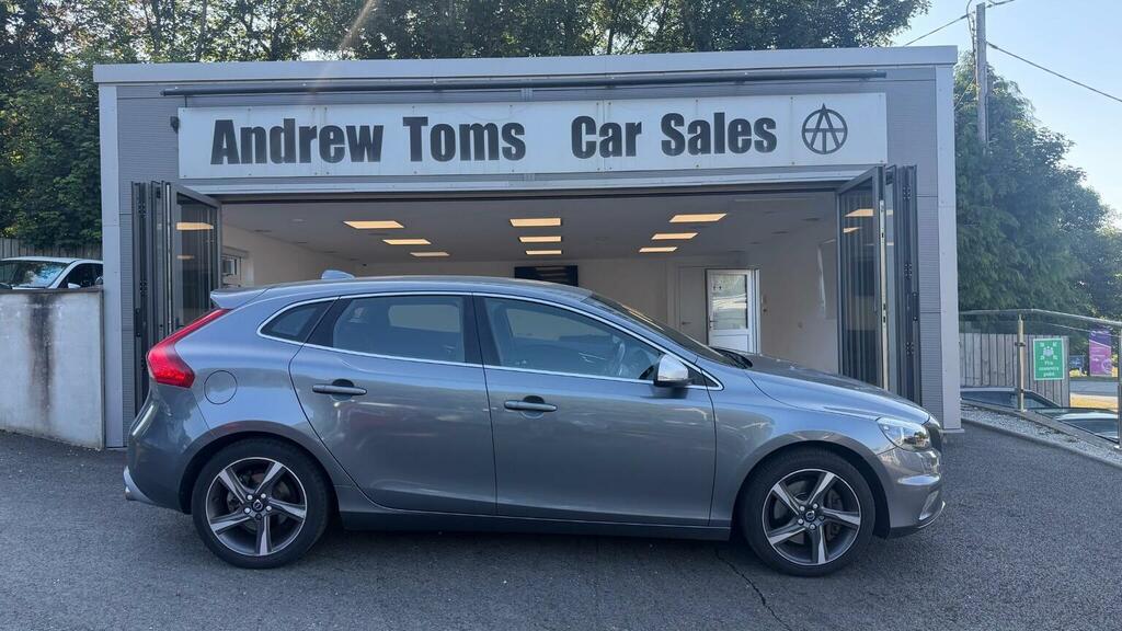 Volvo V40 2.0 D4 R-design Nav Euro 6 Ss Grey