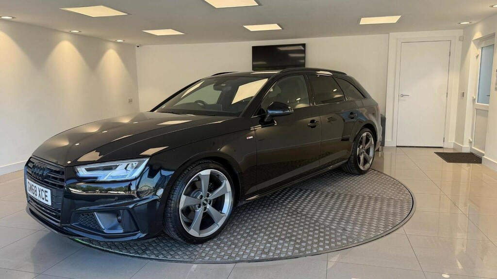 Audi A4 Avant Estate 2.0 Tfsi 40 Black Edition S Tronic Euro 6 Black #2