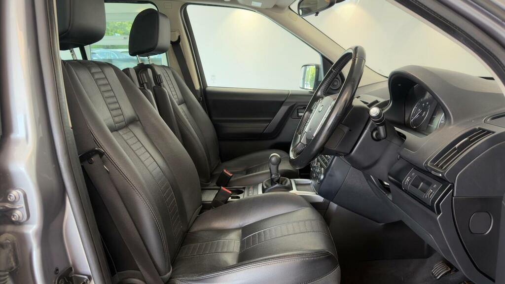 Land Rover Freelander 2 Sd4 Dynamic White #32