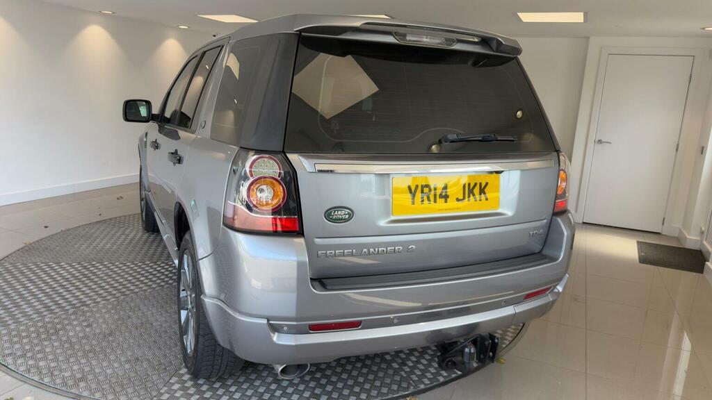 Land Rover Freelander 2 Sd4 Dynamic White #4