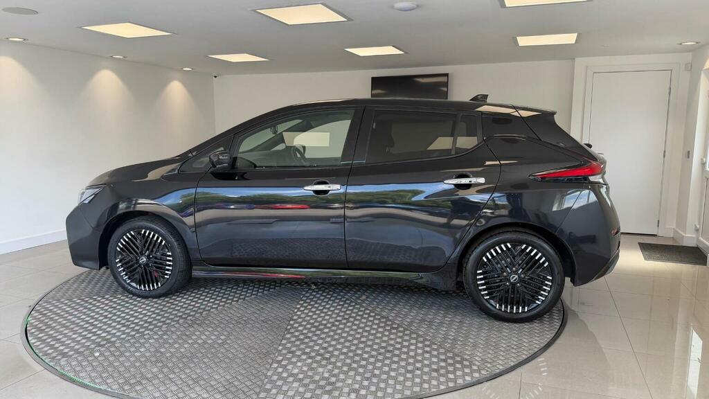 Nissan Leaf Hatchback 39Kwh N-connecta 202272 Black #5