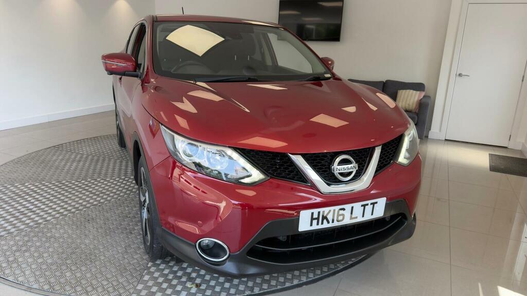 Nissan Qashqai Suv 1.6 Dig-t N-connecta 2Wd Euro 6 Ss 201 Red #2