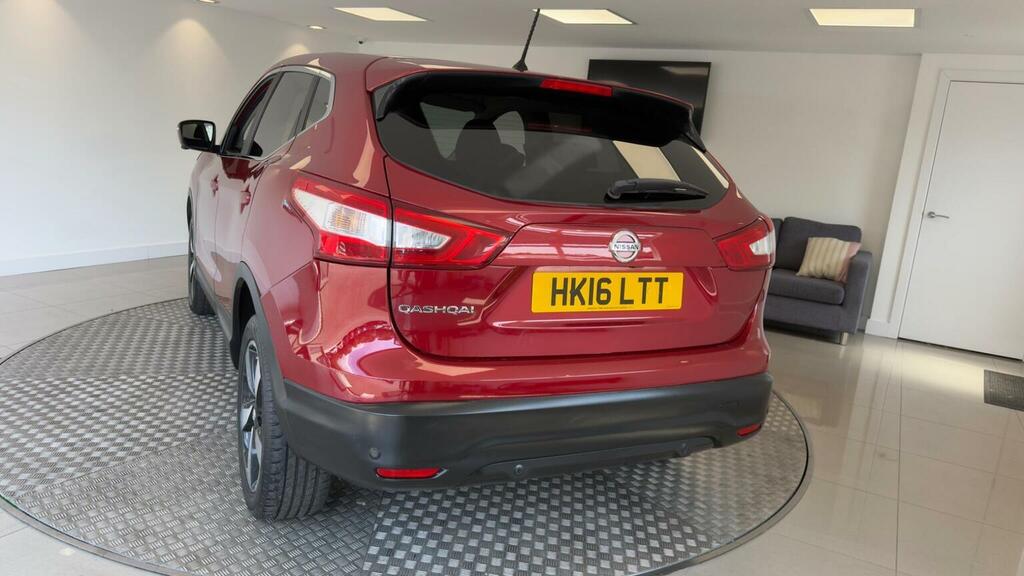 Nissan Qashqai Suv 1.6 Dig-t N-connecta 2Wd Euro 6 Ss 201 Red #4