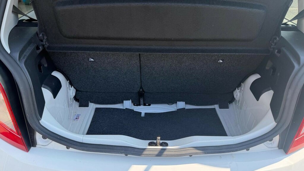 Seat MII 2013 1.0 Toca 59 Bhp White #10
