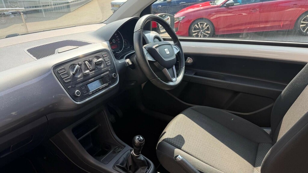 Seat MII 2013 1.0 Toca 59 Bhp White #7