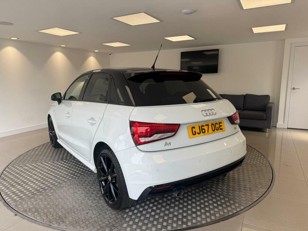 Audi A1 1.6 Tdi Black Edition Sportback S Tronic Euro 6 S White #4