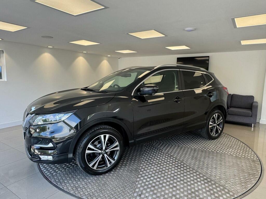 Nissan Qashqai Suv 1.5 Dci N-connecta Euro 6 Ss 201767 Black