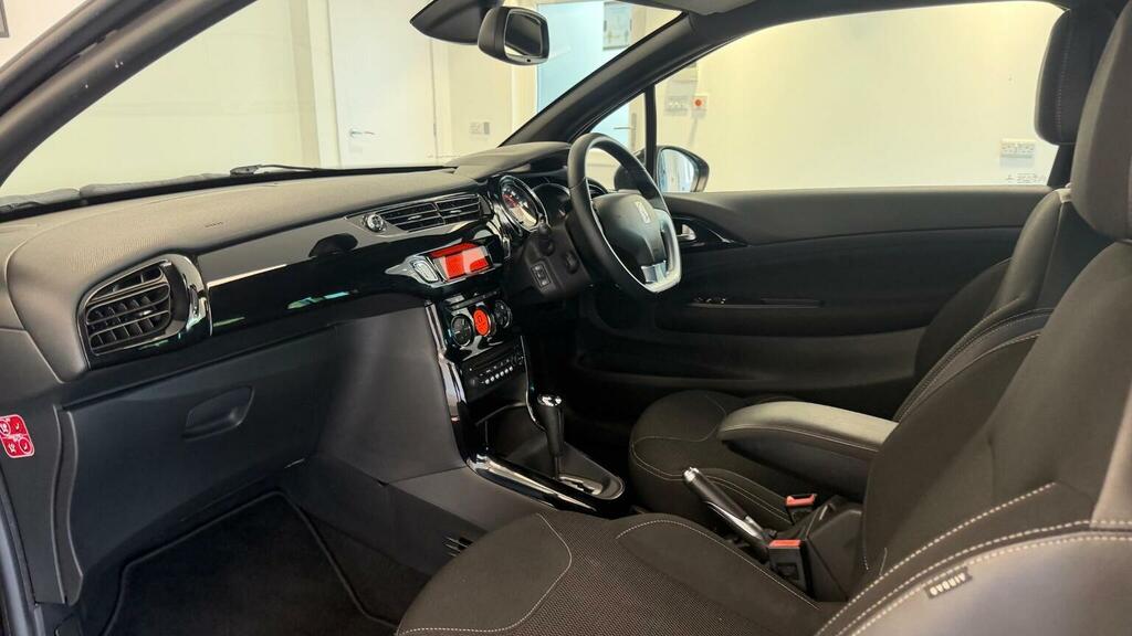 Citroen DS3 1.6 Dsport Plus Black #30