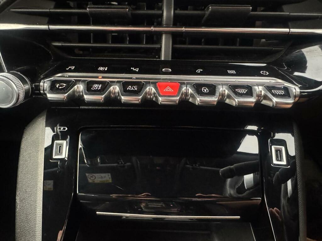 Peugeot 2008 Puretech Ss Allure Premium Grey #44