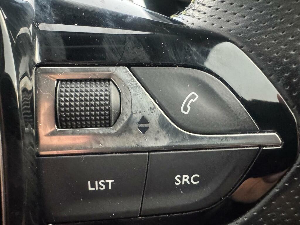 Peugeot 2008 Puretech Ss Allure Premium Grey #43