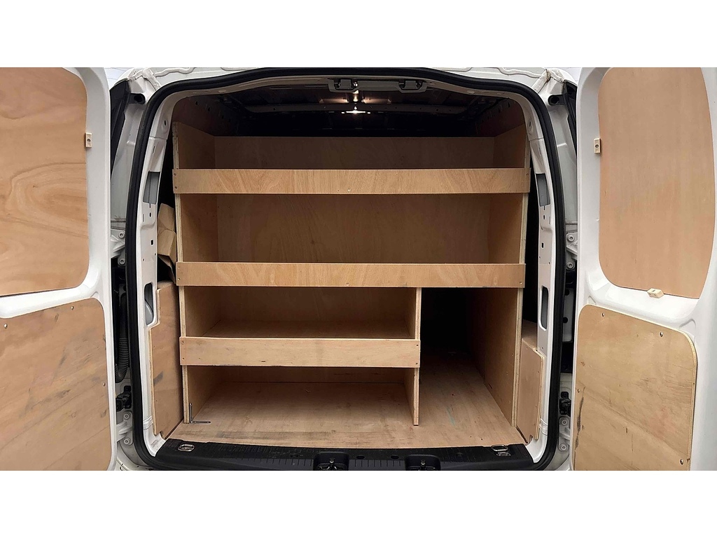 Volkswagen Caddy Maxi Tdi C20 Commerce Plus White #6