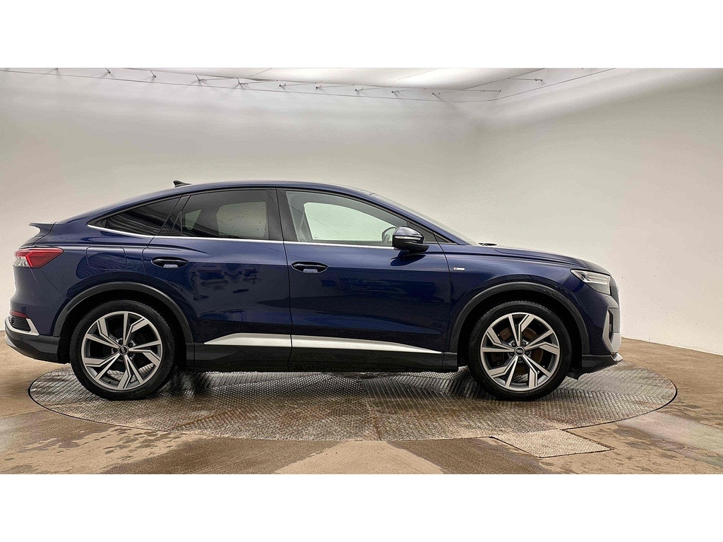 Audi Q4 E Tron Launch Edition KN71LFK Blue #3