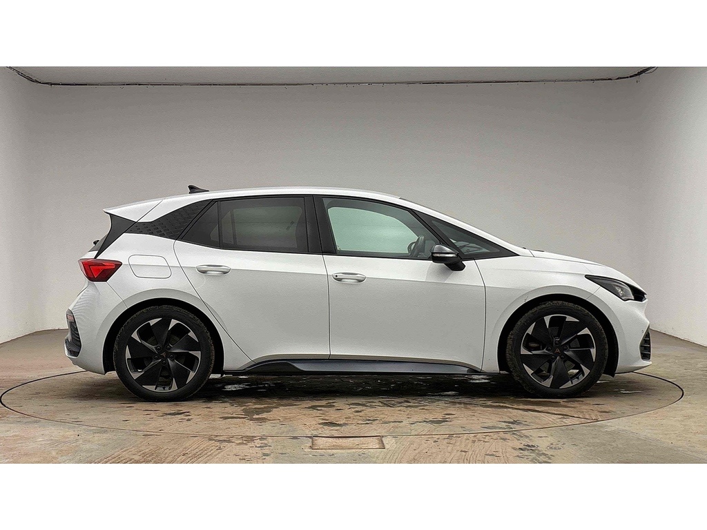 Cupra Born E-boost V2 White #3