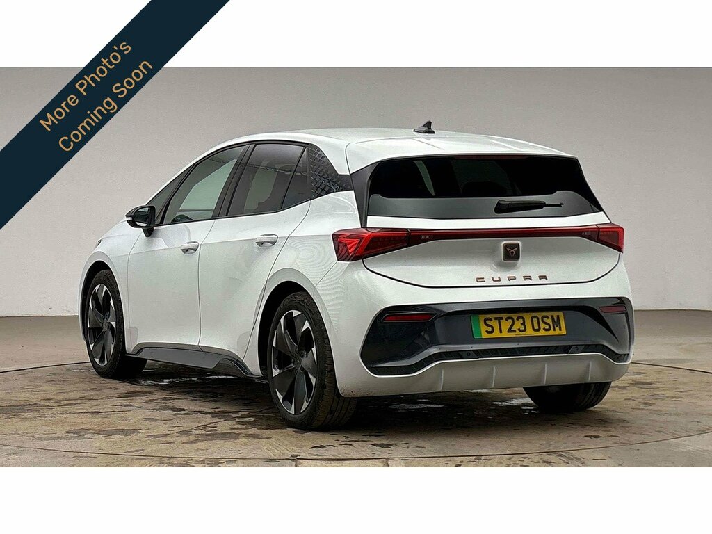 Cupra Born E-boost V2 White #2