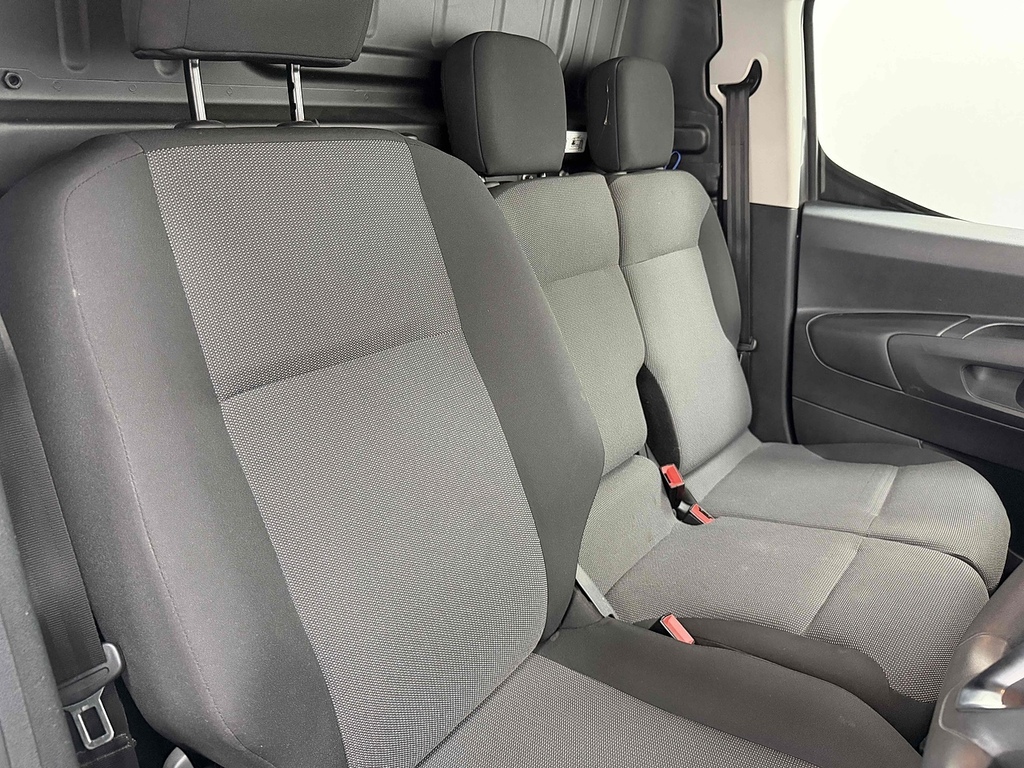 Vauxhall Combo-e Life 100Kw Se 50Kwh Grey #10