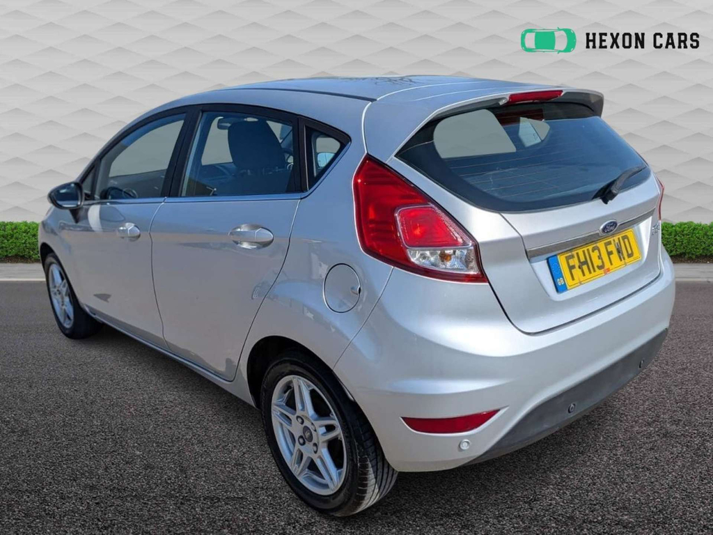 Ford Fiesta Zetec #4