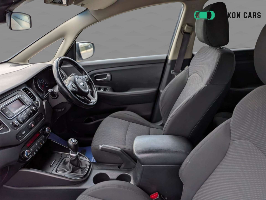 Kia Carens Mpv Silver #17