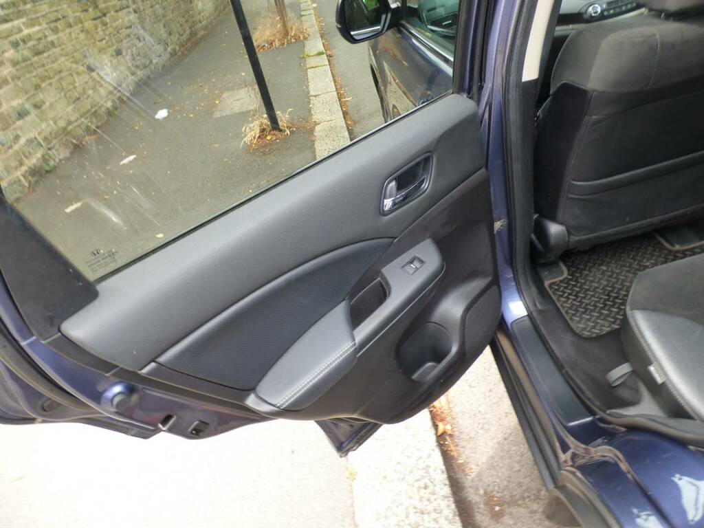 Honda Cr-V 1.6 I-dtec Se Suv Euro 5 Ss White #39