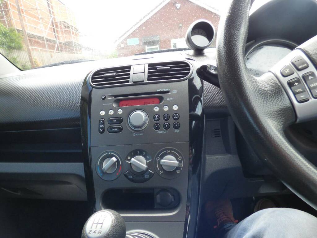 Suzuki Splash 1.0 12V Sz2 Euro 5 White #26