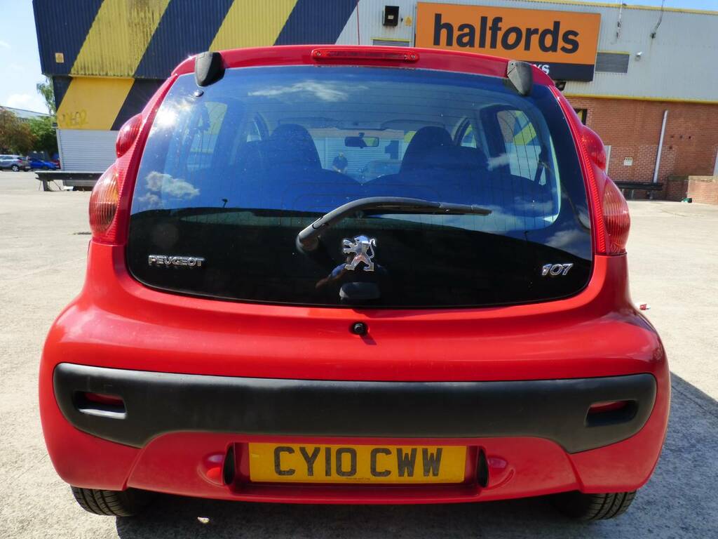 Peugeot 107  Black #35