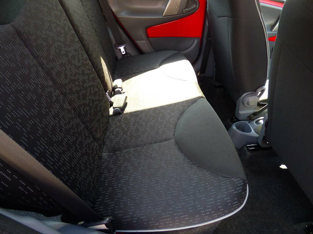 Peugeot 107  Black #17