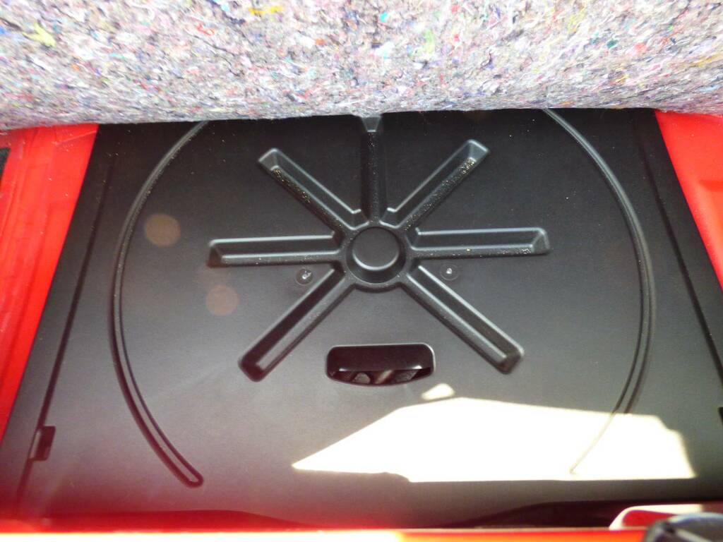 Peugeot 107  Black #13
