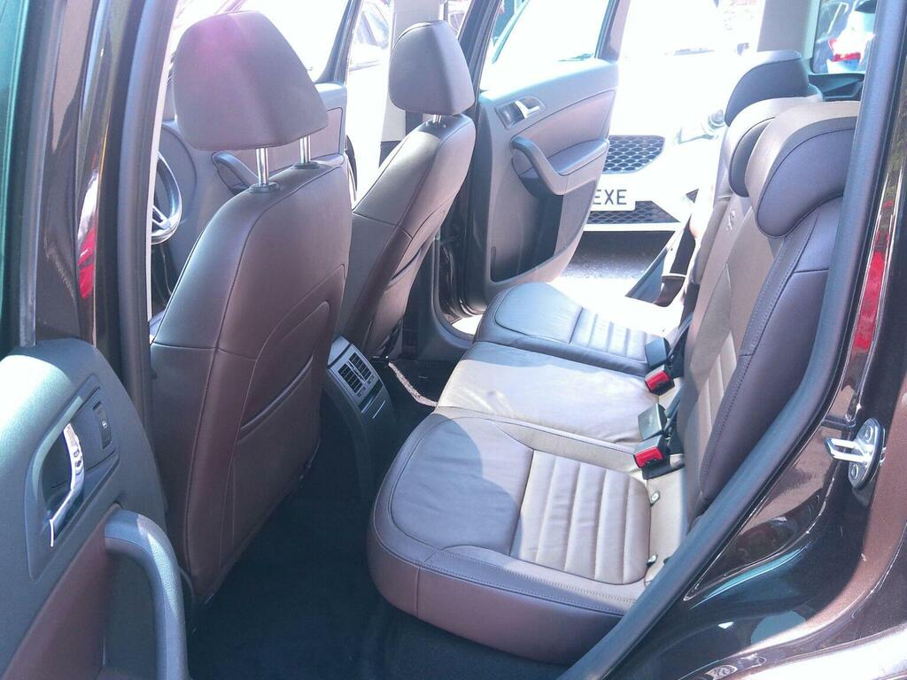 Skoda Yeti Yeti 2.0Tdi Scr 4X4 Laurinklement Outdoor Dsg Black #31