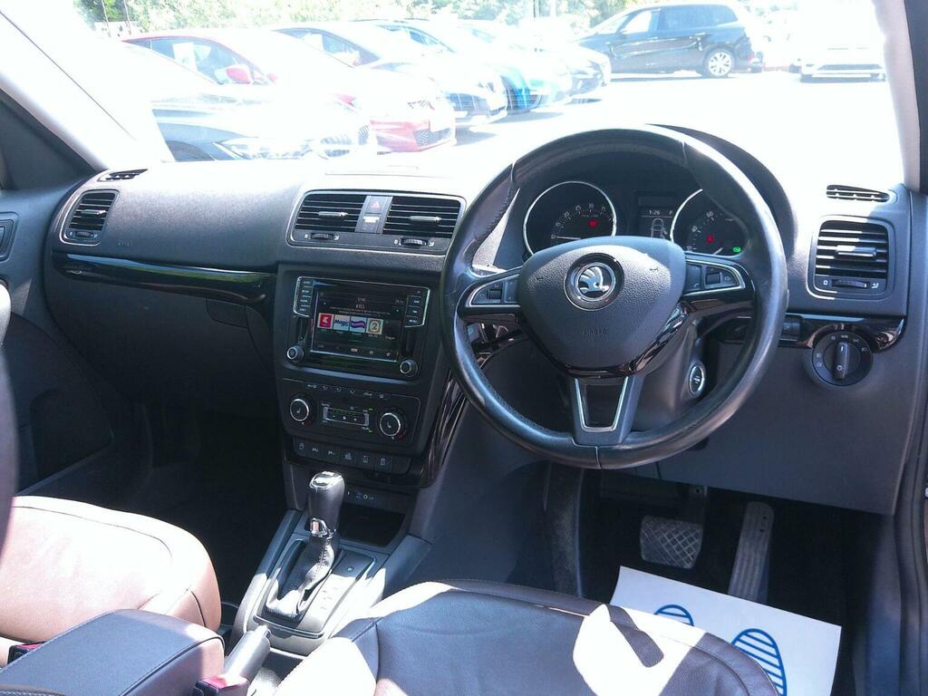 Skoda Yeti Yeti 2.0Tdi Scr 4X4 Laurinklement Outdoor Dsg Black #29