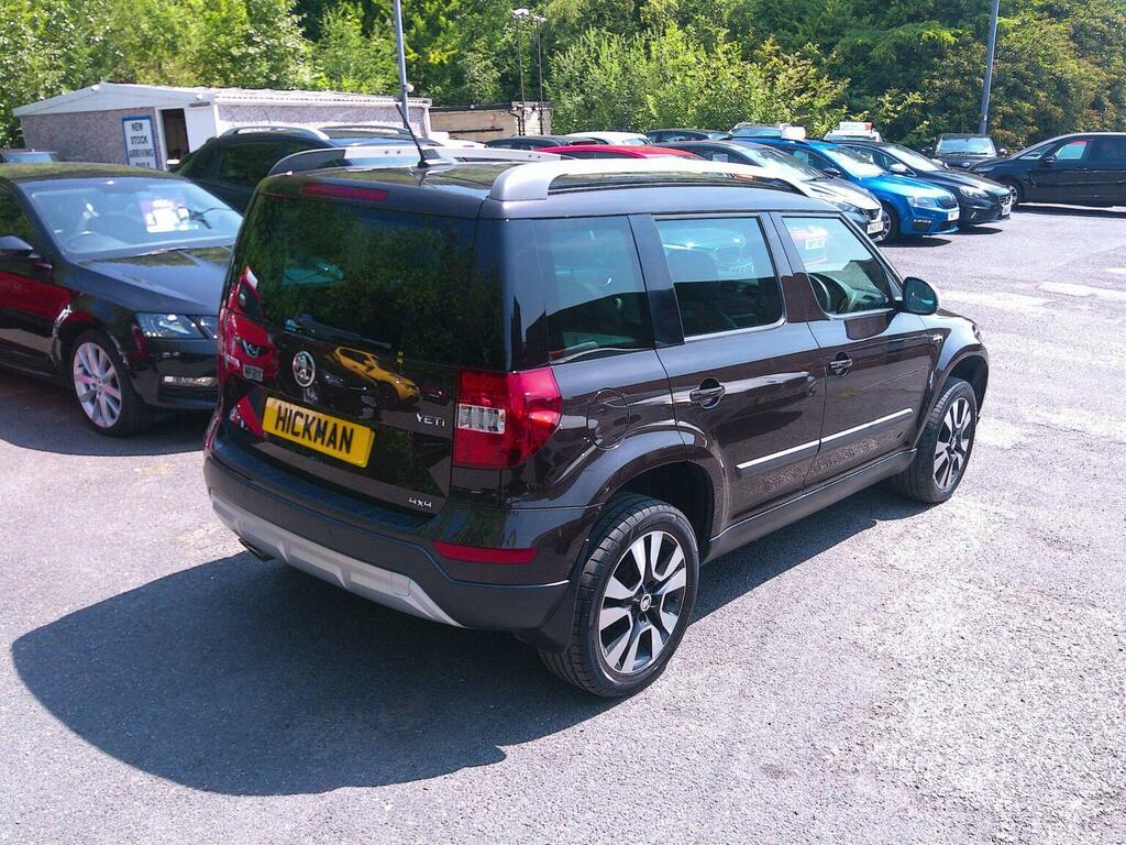 Skoda Yeti Yeti 2.0Tdi Scr 4X4 Laurinklement Outdoor Dsg Black #13