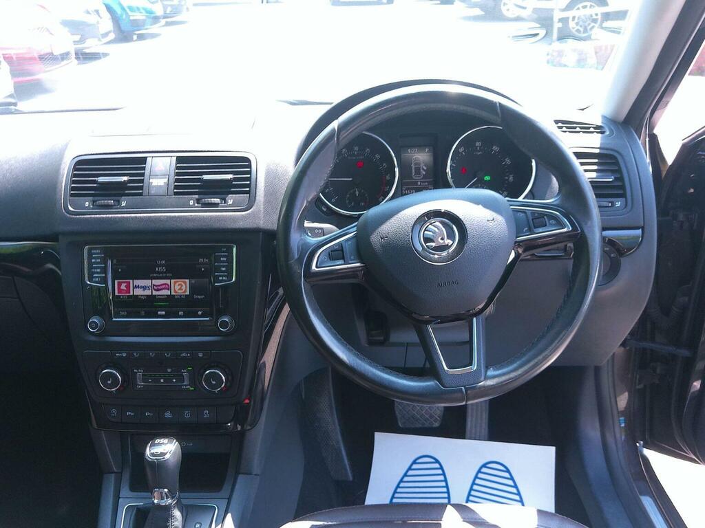 Skoda Yeti Yeti 2.0Tdi Scr 4X4 Laurinklement Outdoor Dsg Black #15