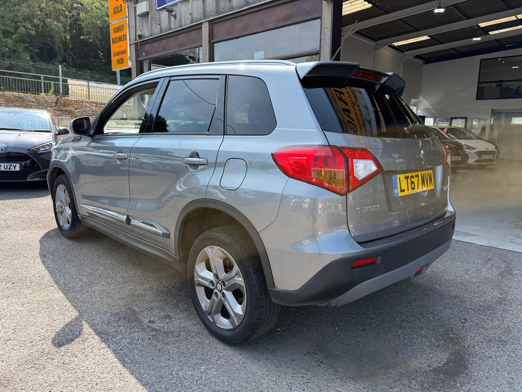 Suzuki Vitara Sz-t Suv Euro 6 Ss 120 Ps Black #4