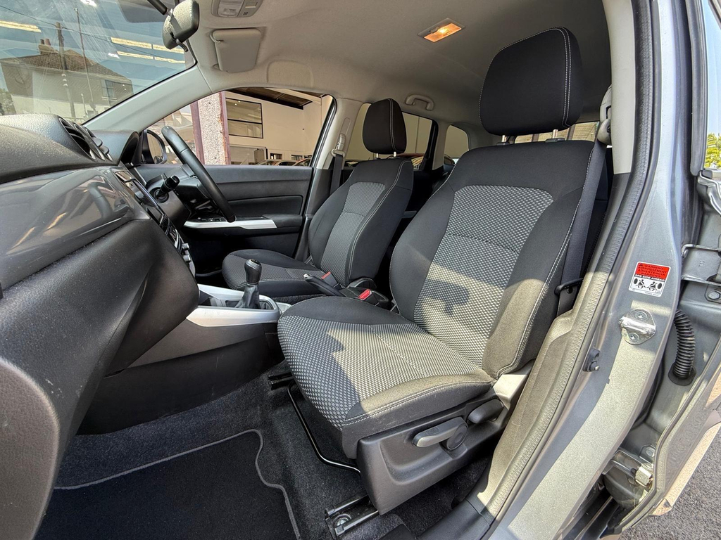 Suzuki Vitara Sz-t Suv Euro 6 Ss 120 Ps Black #14