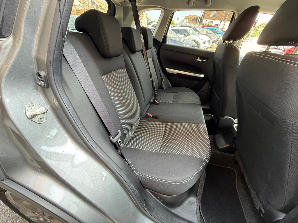 Suzuki Vitara Sz-t Suv Euro 6 Ss 120 Ps Black #13