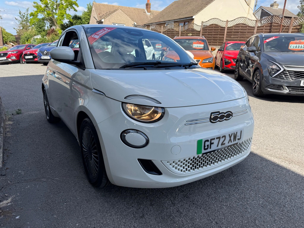Fiat 500E 42Kwh Icon GF72XWJ White #3
