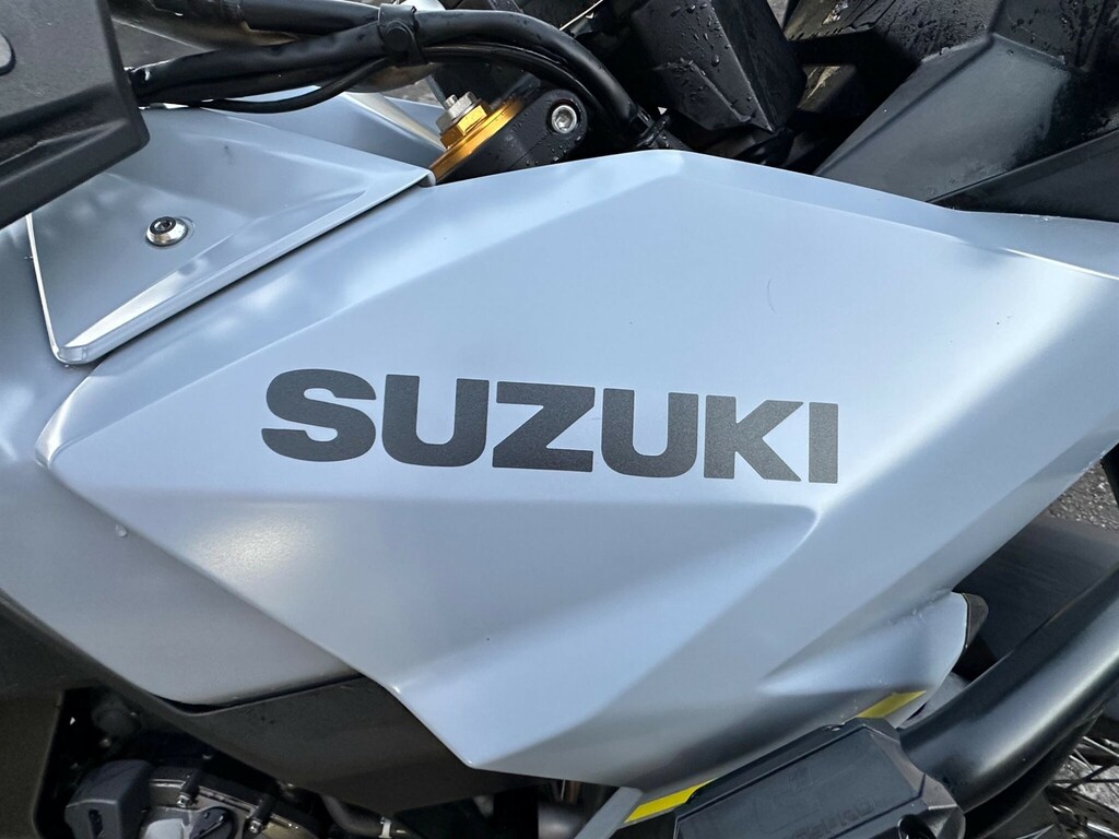 Suzuki Rq2 M3 Black #8