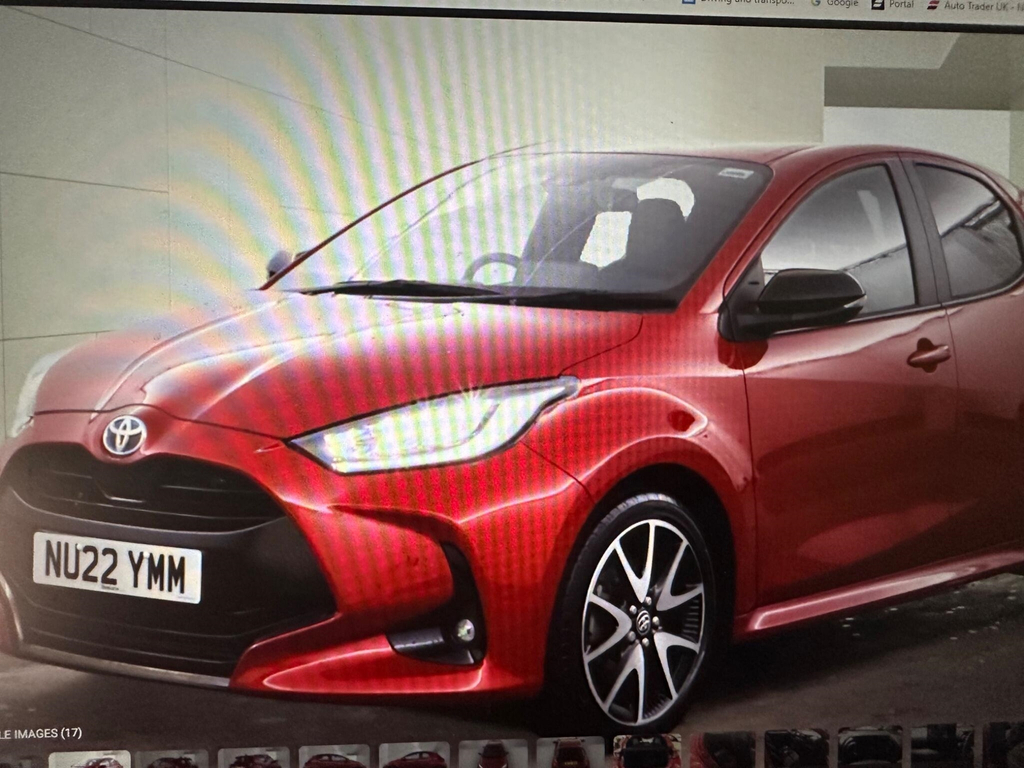 Toyota Yaris Dynamic Black #1