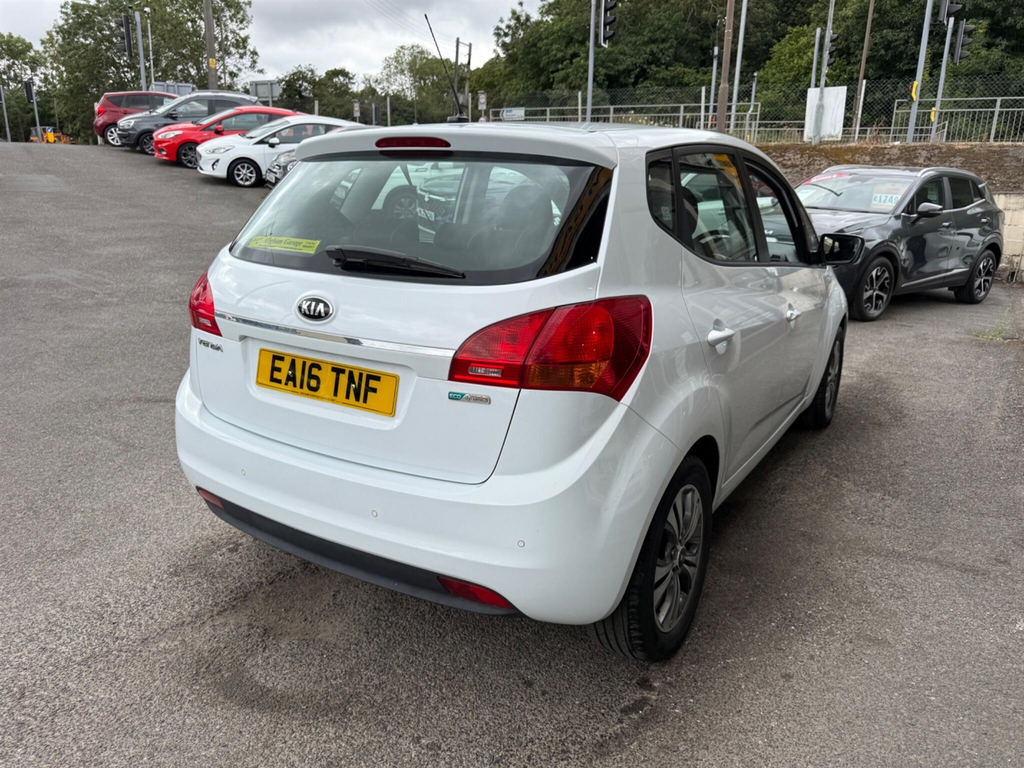 Kia Venga 1.4 2 Euro 6 Ss White #4