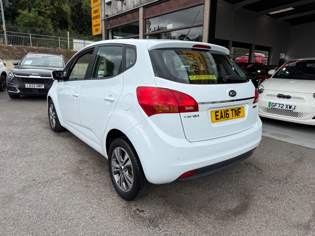Kia Venga 1.4 2 Euro 6 Ss White #6