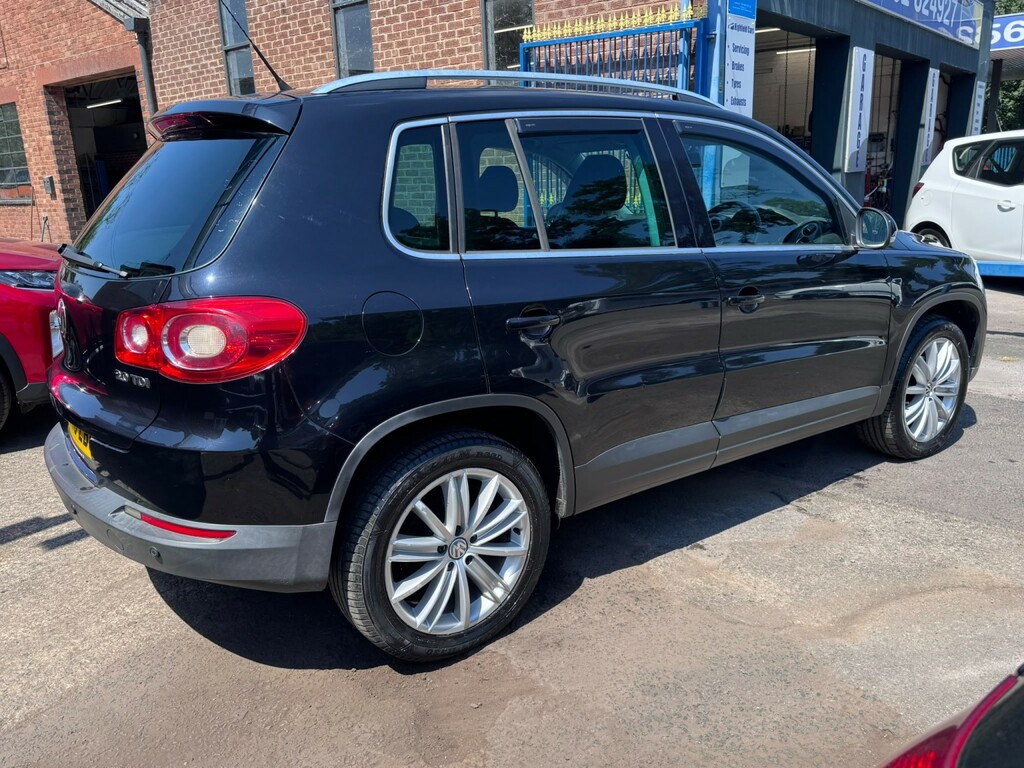 Volkswagen Tiguan 2.0 R Line Tdi 4Motion 170 Bhp Black #12